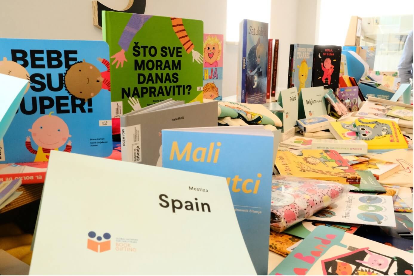 Books part of the Early Years Bookgifting programmes
