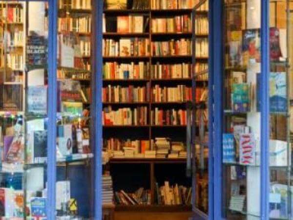 SLF press release following bookstore protests in France